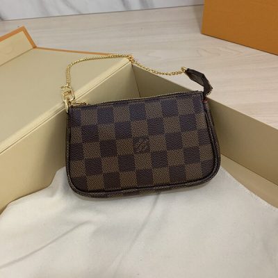 Wholesale Luxury Louis Vuitton Mini Pochette Accessoires M58009
