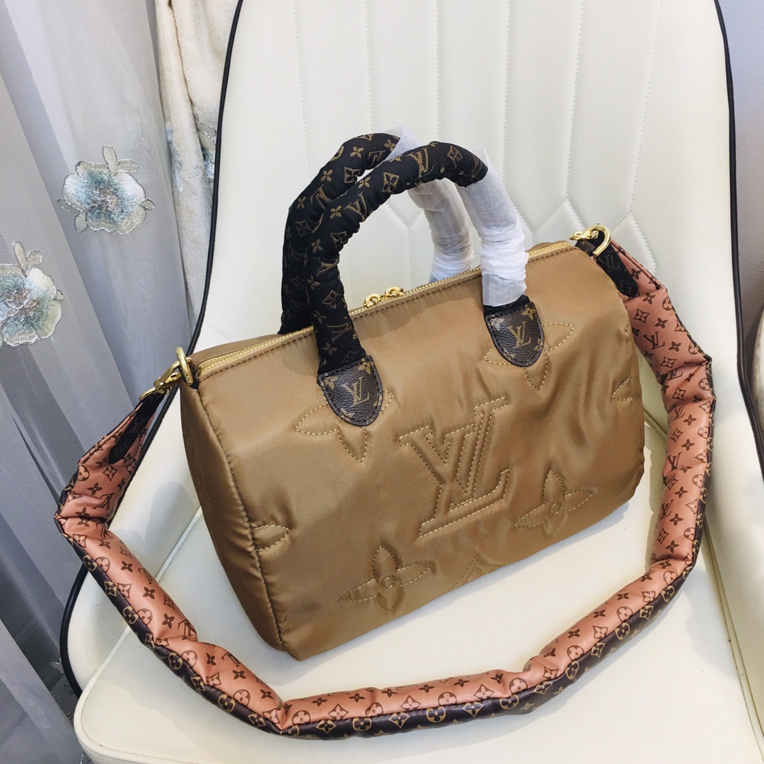 Wholesale Luxury Louis Vuitton Speedy Bandouliere 30 Handbag - Image 11