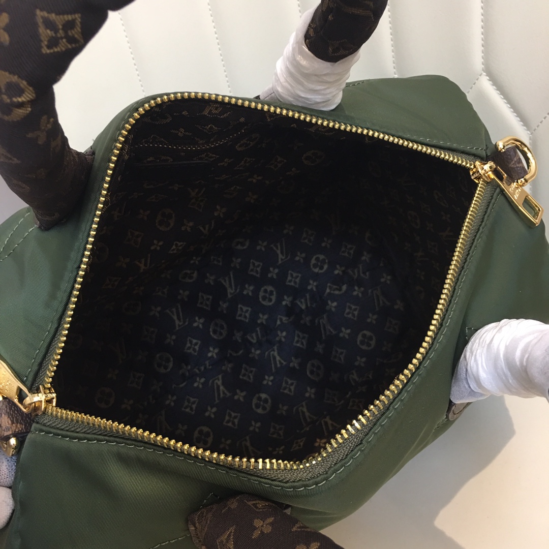 Wholesale Luxury Louis Vuitton Speedy Bandouliere 30 Handbag - Image 7