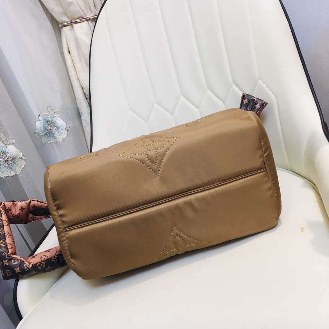 Wholesale Luxury Louis Vuitton Speedy Bandouliere 30 Handbag - Image 10