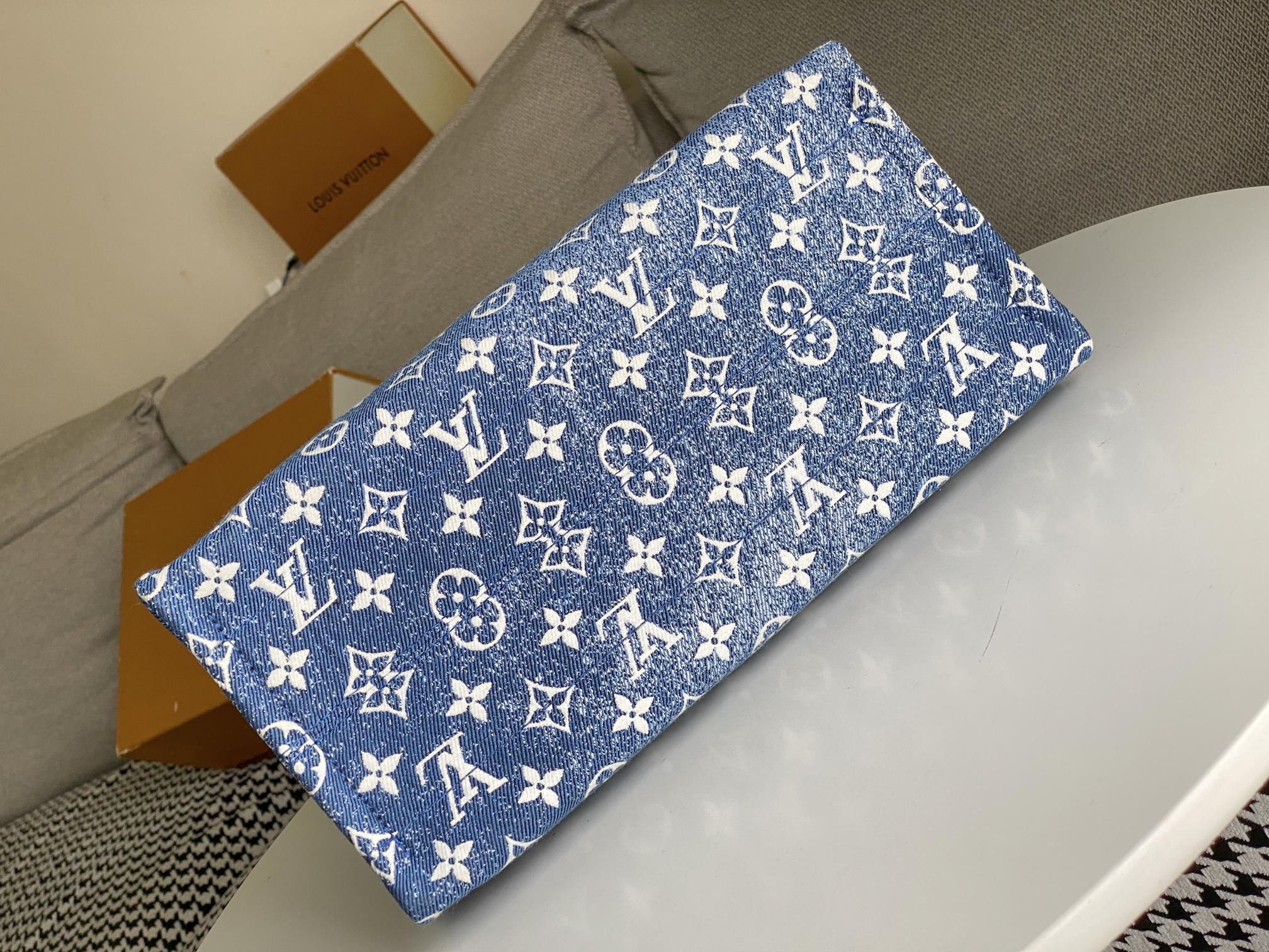 Wholesale Luxury Louis Vuitton Monogram Jacquard Onthego Mm Tote - Image 4