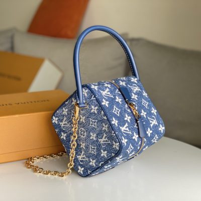 Wholesale Luxury Louis Vuitton Square Bag