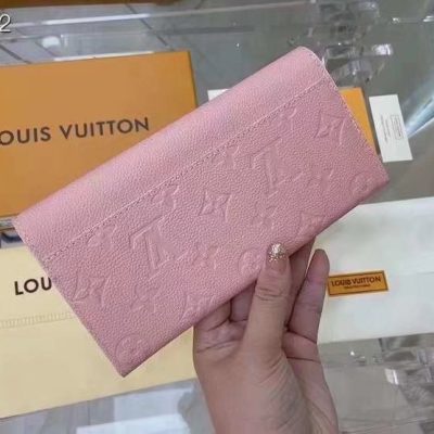 Alternative view of Wholesale Luxury Louis Vuitton Sarah Wallet M61182- 6 Colors