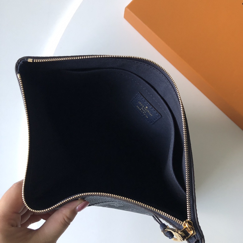 Wholesale Luxury Louis Vuitton Daily Pouch M62937 - Image 7