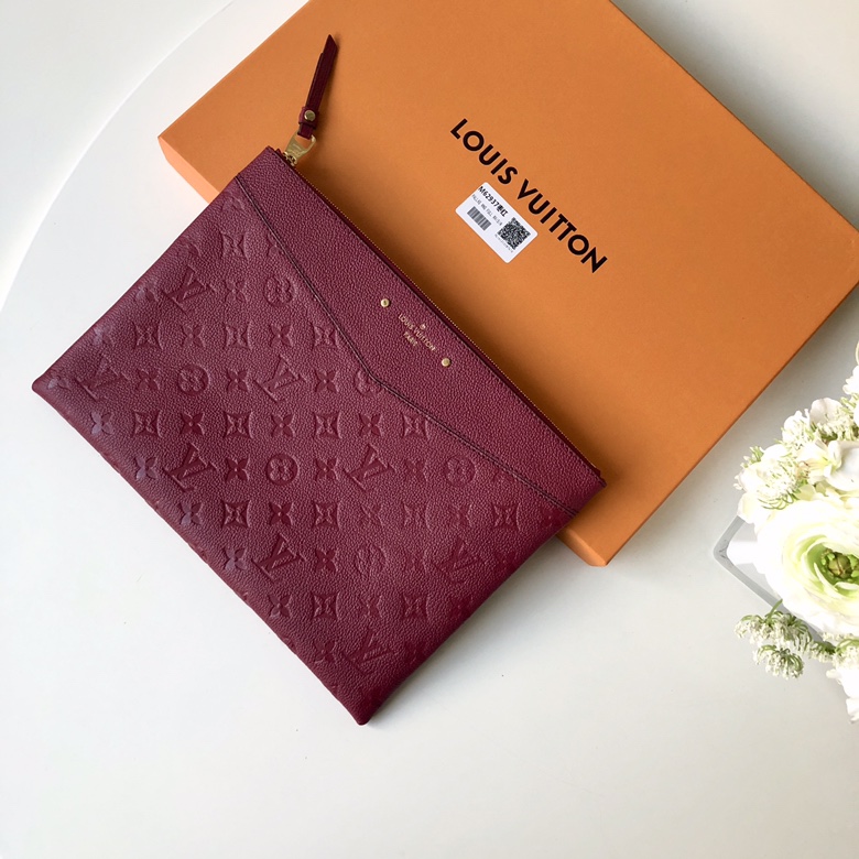 Wholesale Luxury Louis Vuitton Daily Pouch M62937 - Image 9