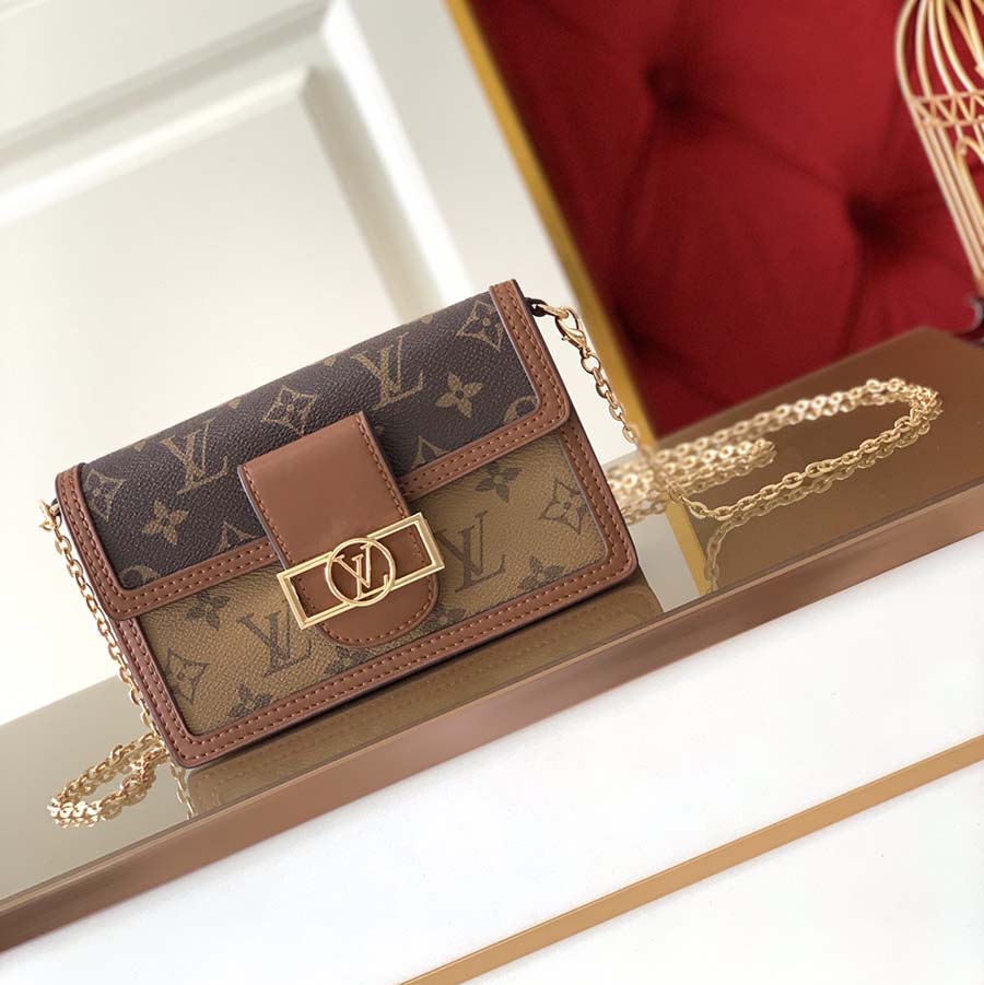 Wholesale Luxury Louis Vuitton Dauphine Chain Wallet