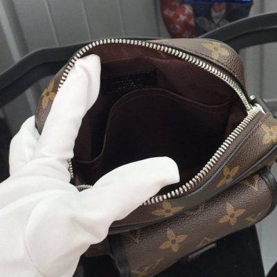 Alternative view of Wholesale Luxury Louis Vuitton Christopher Wearable Wallet M69404