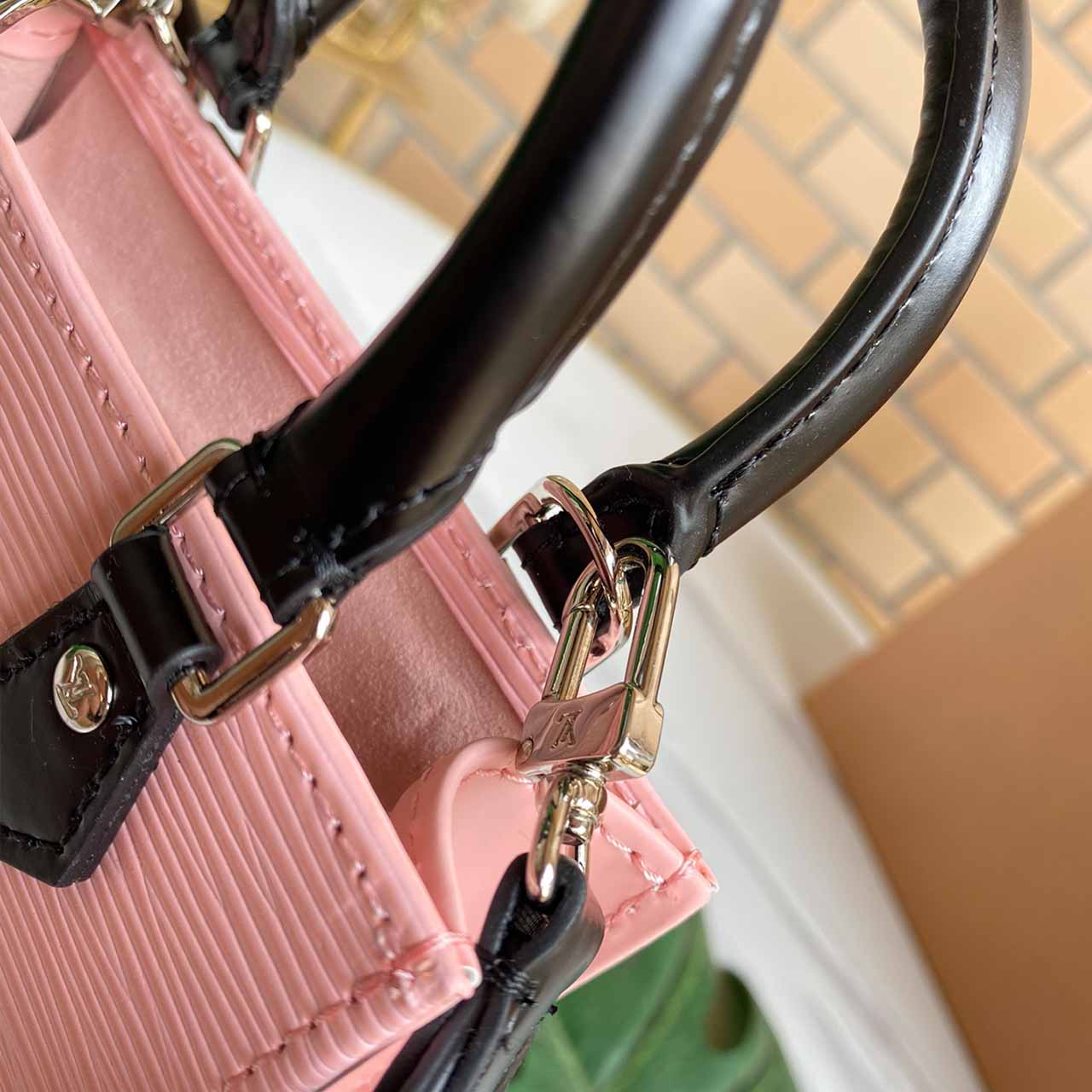 Wholesale Luxury Louis Vuitton Petit Sac Plat M69441 Black/White/Pink - Image 13