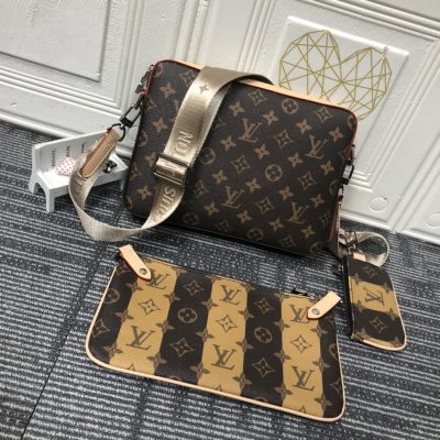 Alternative view of Wholesale Luxury Louis Vuitton 3In1 Pochette Trio Messenger M69443