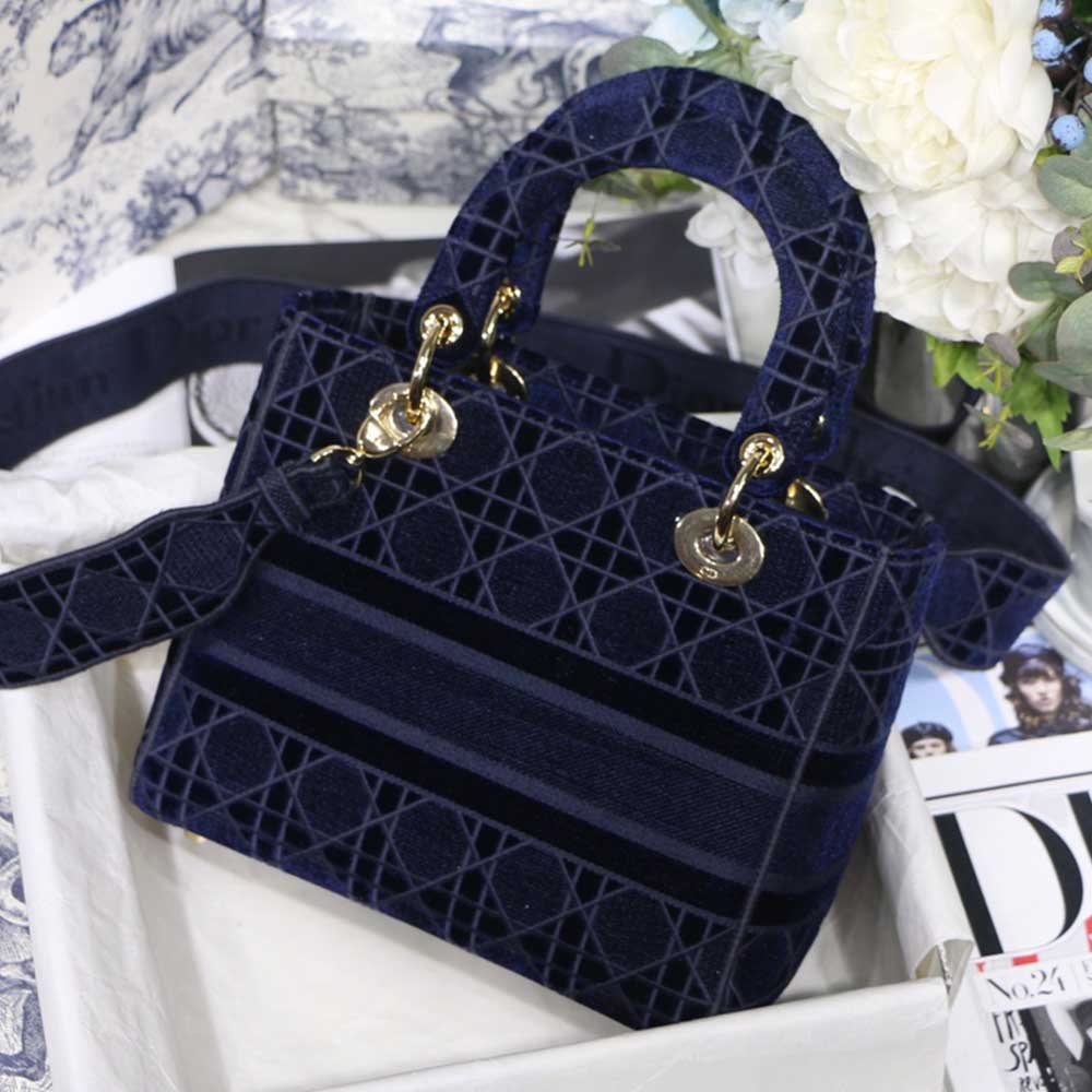 Wholesale Luxury Dior Aaa-D-Blue Velvet Medium Lady D-Lite Bag M8002/Embroidery - Image 6