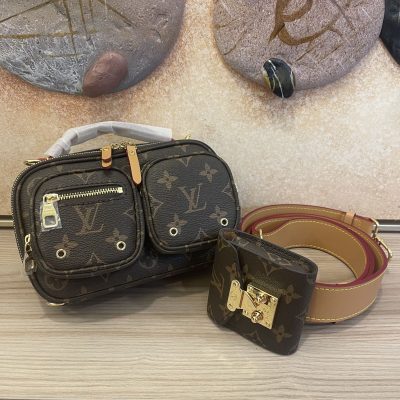 Wholesale Luxury Louis Vuitton Sporty Utility Crossbody Bag- Leather Strap