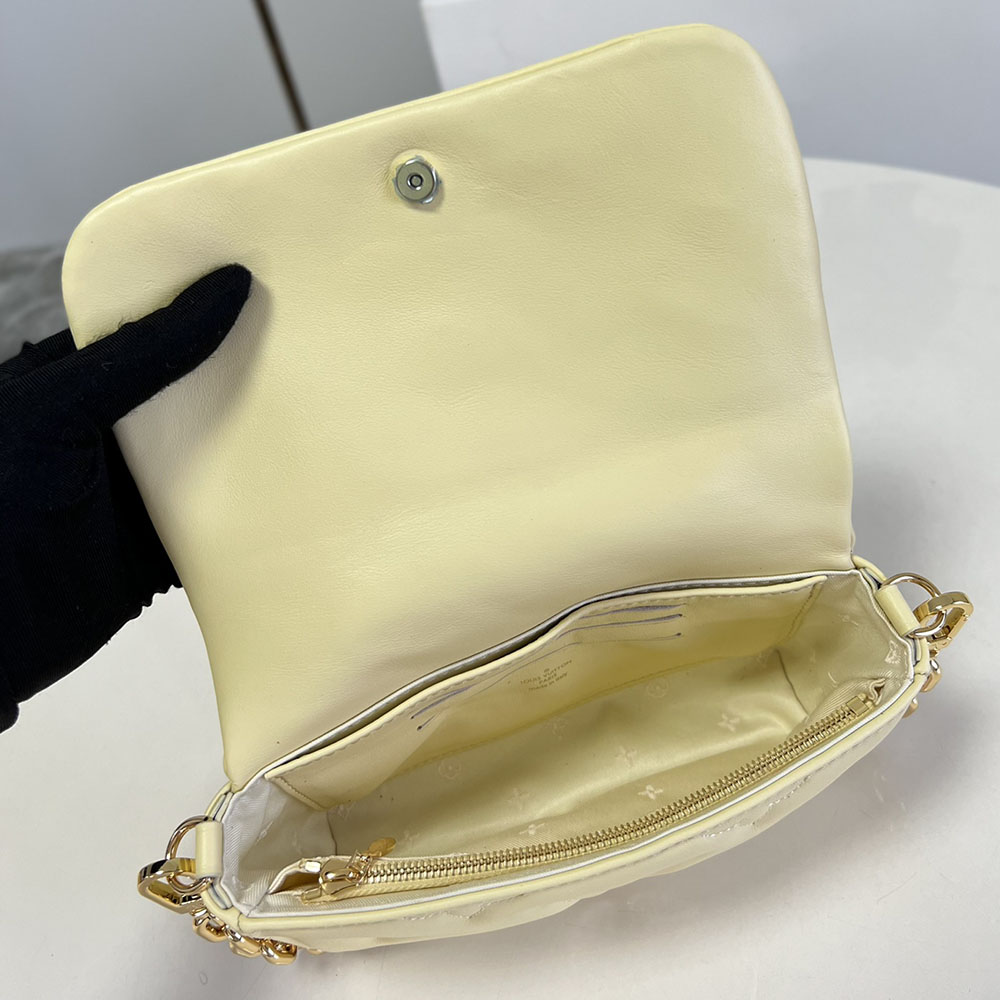 Wholesale Luxury Louis Vuitton Aaa- Wallet On Strap Bubblegram - Image 11