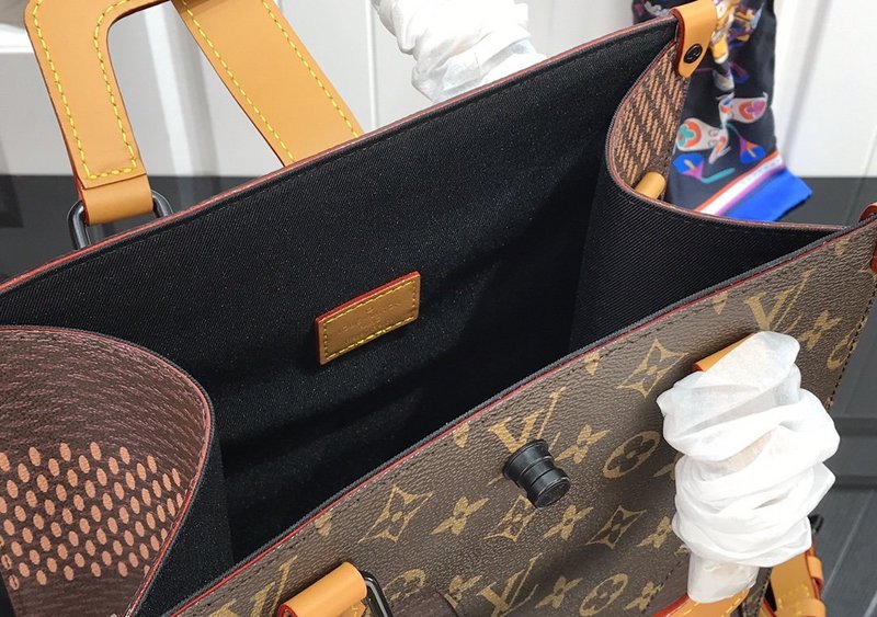 Wholesale Luxury Louis Vuitton Mini Tote - Image 2