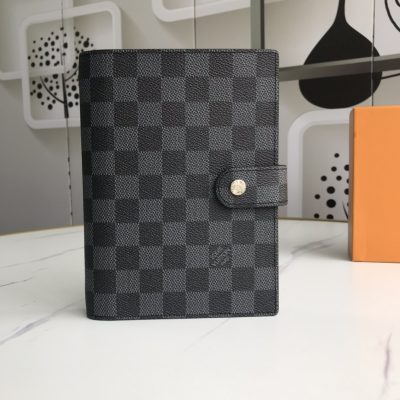 Wholesale Luxury Louis Vuitton Medium Ring Agenda Cover R20240
