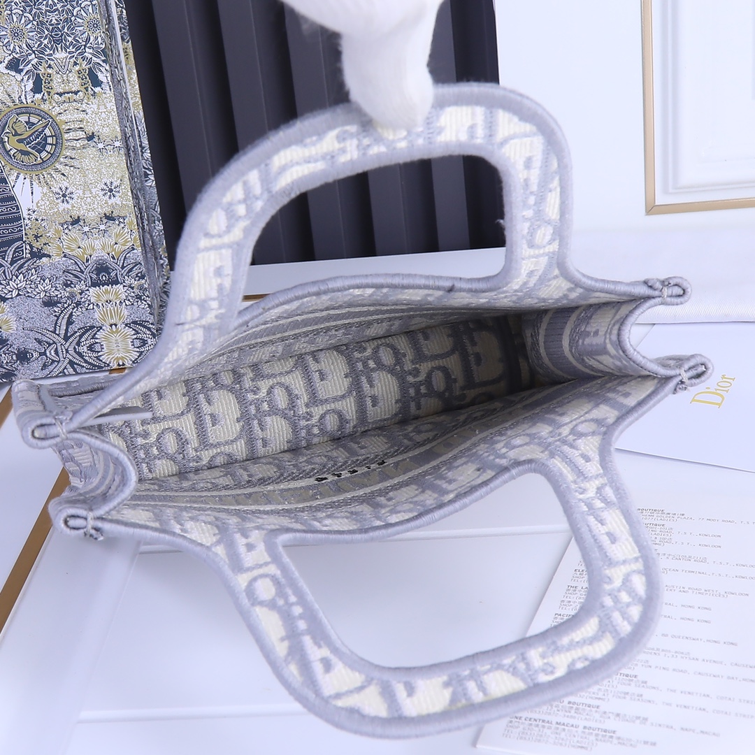 Wholesale Luxury Dior Oblique Embroidery Mini Book Tote - Image 9