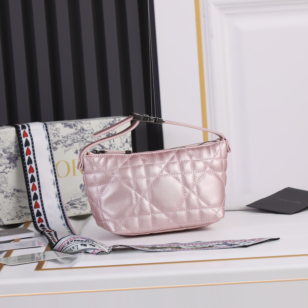 Wholesale Luxury Dior Small Drtravel Nomad Pouch - Image 11