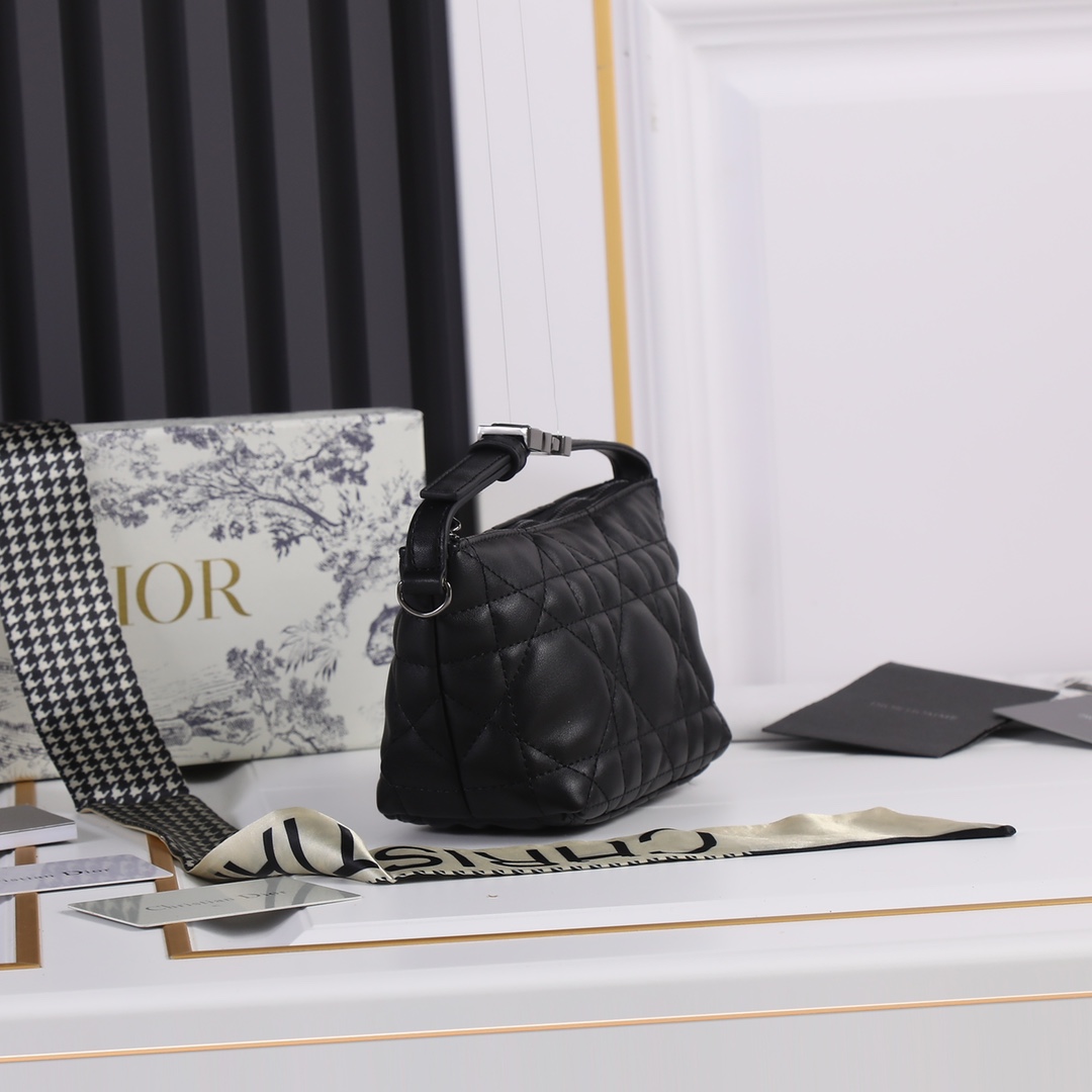 Wholesale Luxury Dior Small Drtravel Nomad Pouch - Image 3