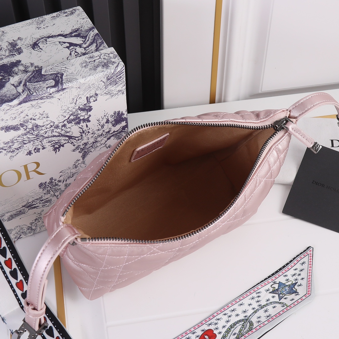 Wholesale Luxury Dior Medium Drtravel Nomad Pouch - Image 16