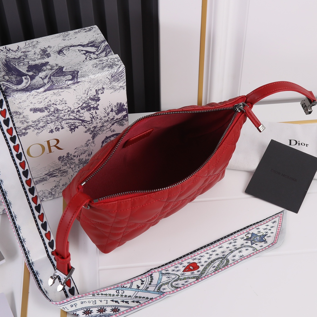 Wholesale Luxury Dior Medium Drtravel Nomad Pouch - Image 31