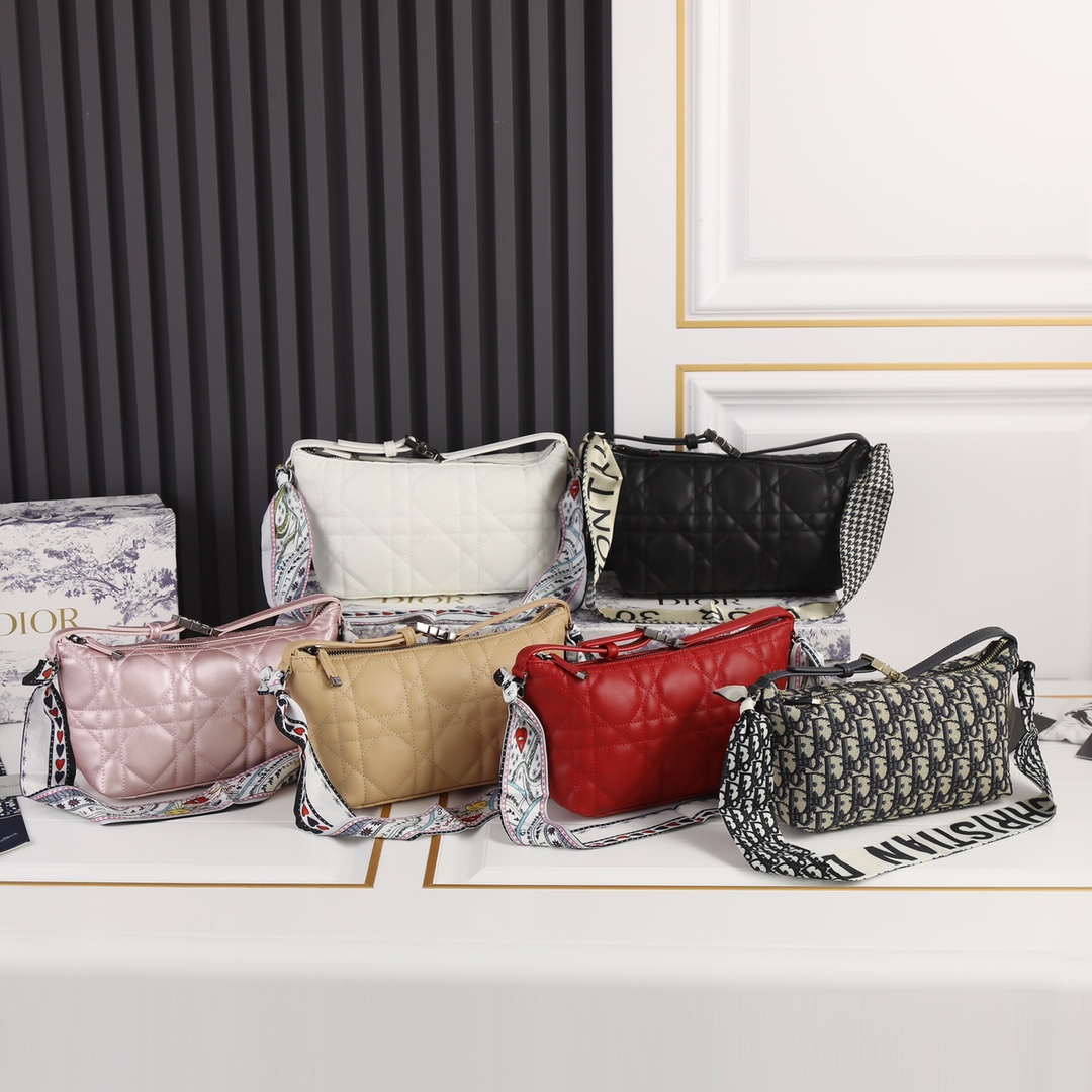 Wholesale Luxury Dior Medium Drtravel Nomad Pouch