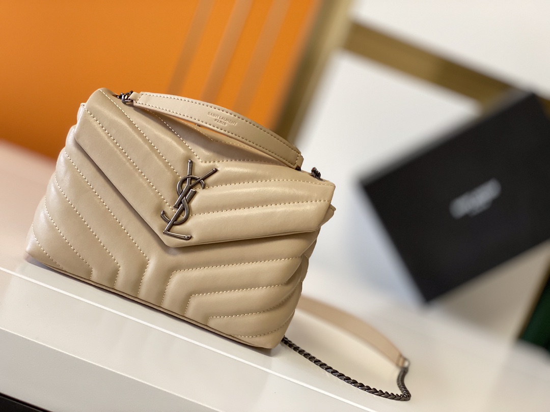 Wholesale Luxury Ysl Loulou Small Bag In Matelasse “Y” Leather- Black/Beige/Red - Image 17