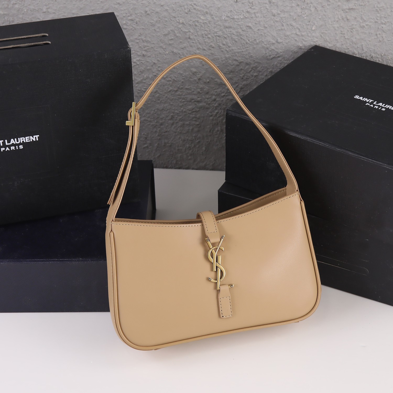 Wholesale Luxury Ysl Le 5 A 7 Hobo Bag In Smooth Leather- 3 Colors