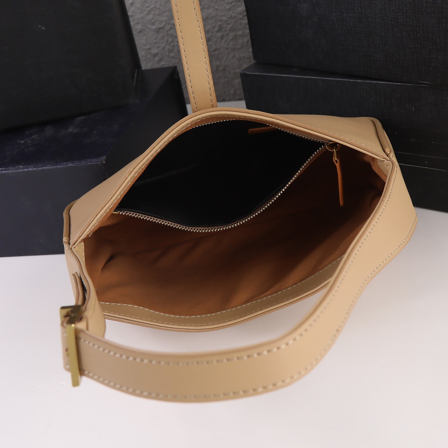 Wholesale Luxury Ysl Le 5 A 7 Hobo Bag In Smooth Leather- 3 Colors - Image 6
