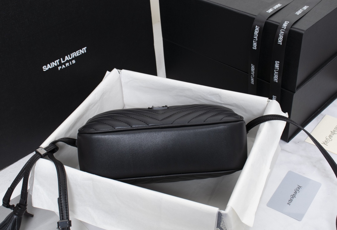 Wholesale Luxury Ysl Lou Camera Bag In Quilted Leather- Black/Silver - Image 2