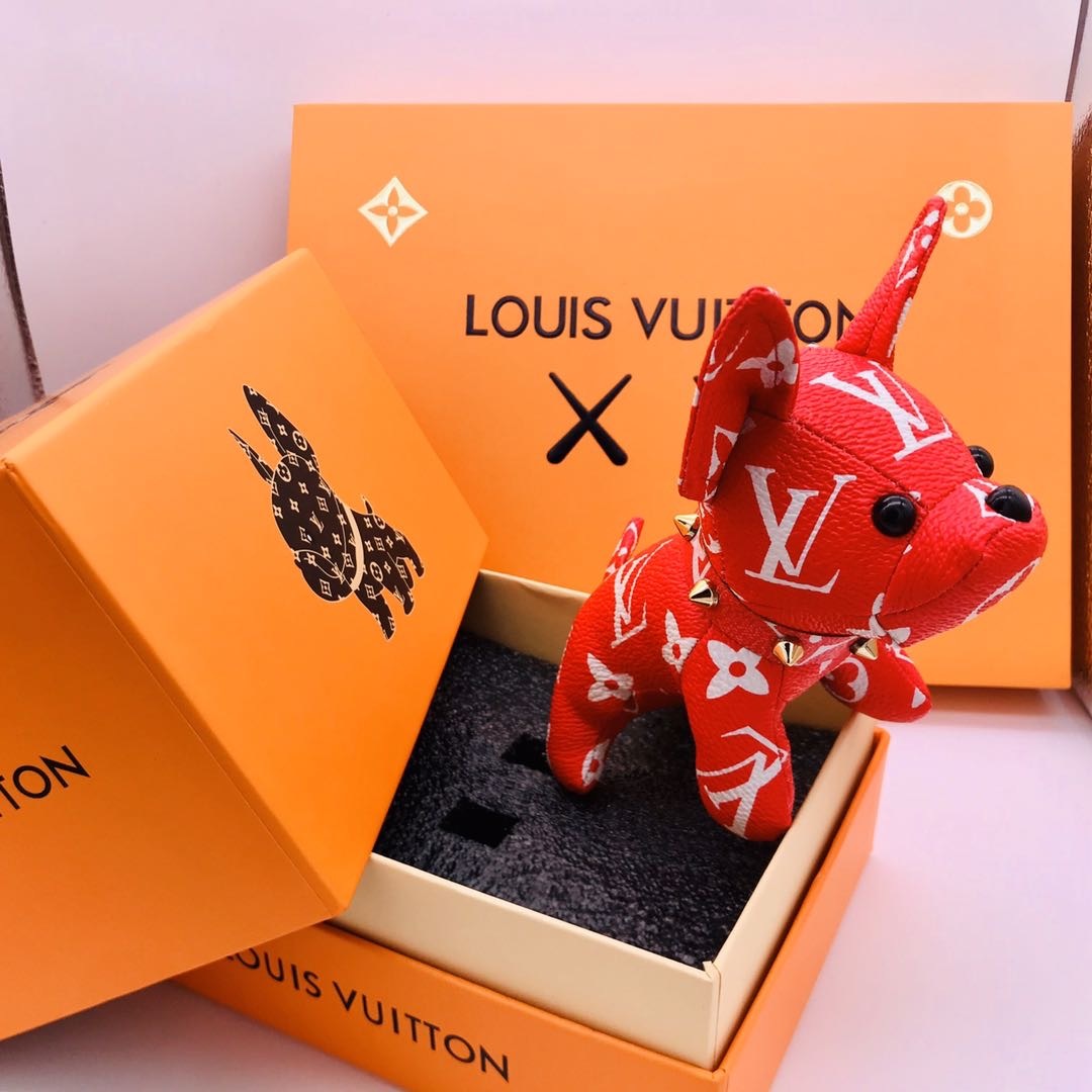 Wholesale Luxury Louis Vuitton Cute French Bulldog Bag Charm And Key Holder - Image 4
