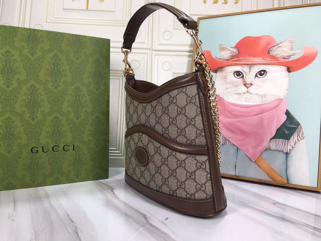 Wholesale Luxury Gucci Large Shoulder Bag With Interlocking G - Image 3