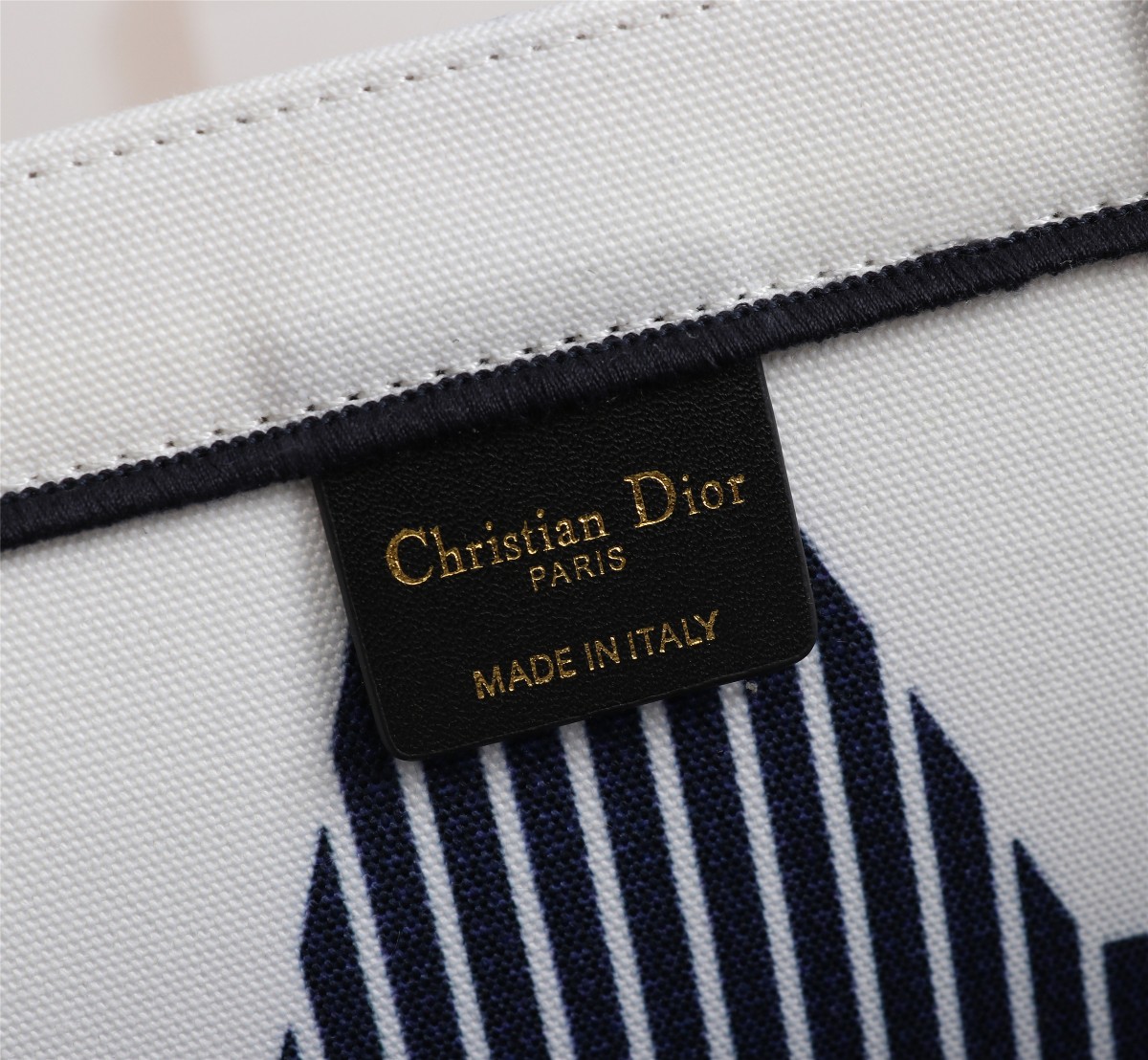 Wholesale Luxury Dior Vintage Oblique Book Tote W9898 42/36Cm - Image 8