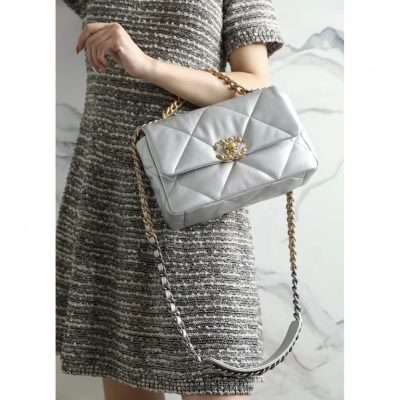 Alternative view of Wholesale Luxury Chanel 19 Flap Bag As1160 Silver