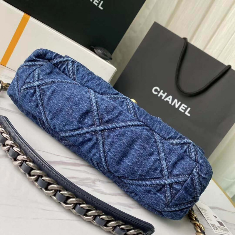 Wholesale Luxury Chanel 19 Large Flap Bag As1161 Denim - Image 4