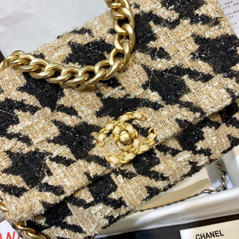 Wholesale Luxury Chanel 19 Tweed Maxi Flap Bag As1160 - Image 3