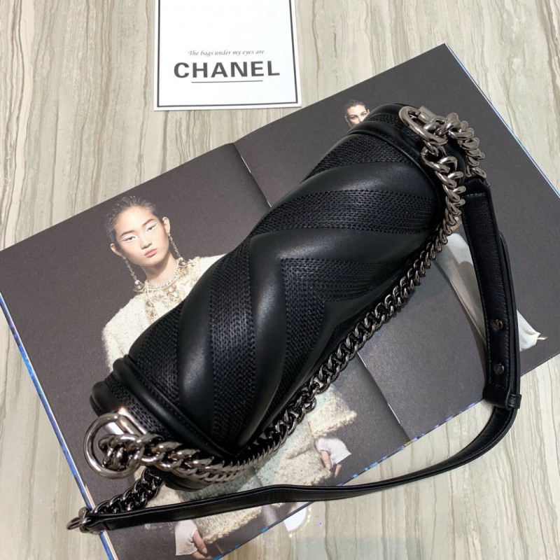 Wholesale Luxury Chanel Calfskin Boy Chanel Handbag A67086 - Image 6