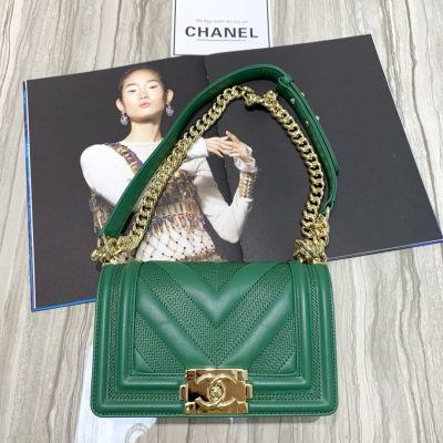 Alternative view of Wholesale Luxury Chanel Calfskin Small Boy Chanel Handbag A67085