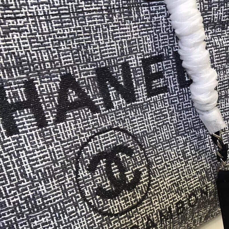 Wholesale Luxury Chanel Deauville Chain Shoulder Tote 33Cm Canvas Bag A66939 - Image 4