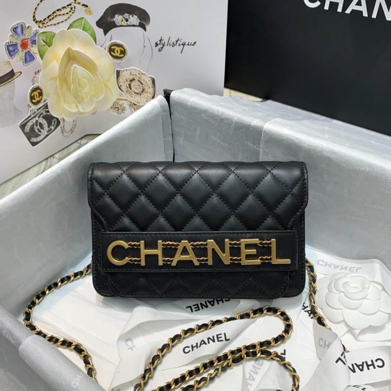 Wholesale Luxury Chanel Front Logo 19Cm Flap Bag 88826