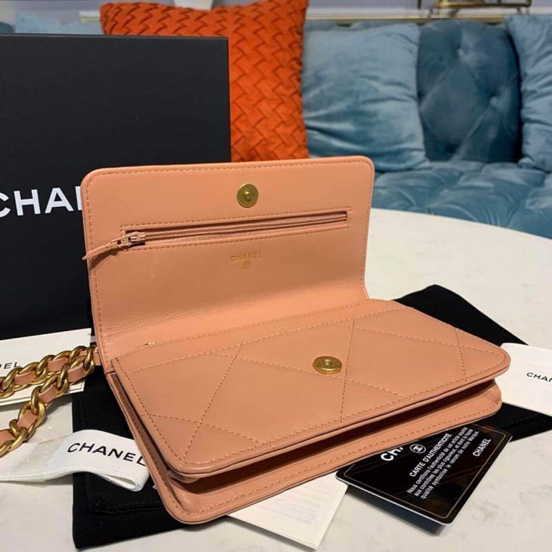 Wholesale Luxury Chanel Goatskin Quilted 19 Woc Flap Bag On Chain 422740 - Image 5