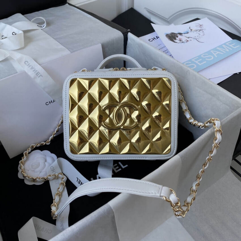 Wholesale Luxury Chanel Gold Vanity Case In Lambskin Style As2900 - Image 2