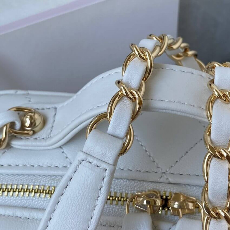 Wholesale Luxury Chanel Gold Vanity Case In Lambskin Style As2900 - Image 5