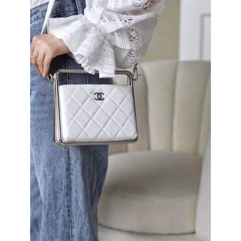 Wholesale Luxury Chanel Lambskin Clutch As1732 - Image 4