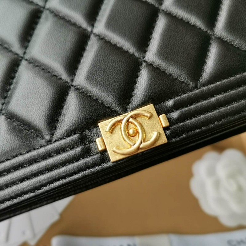 Wholesale Luxury Chanel Lambskin Leboy Woc Chain Bag 80287 - Image 5