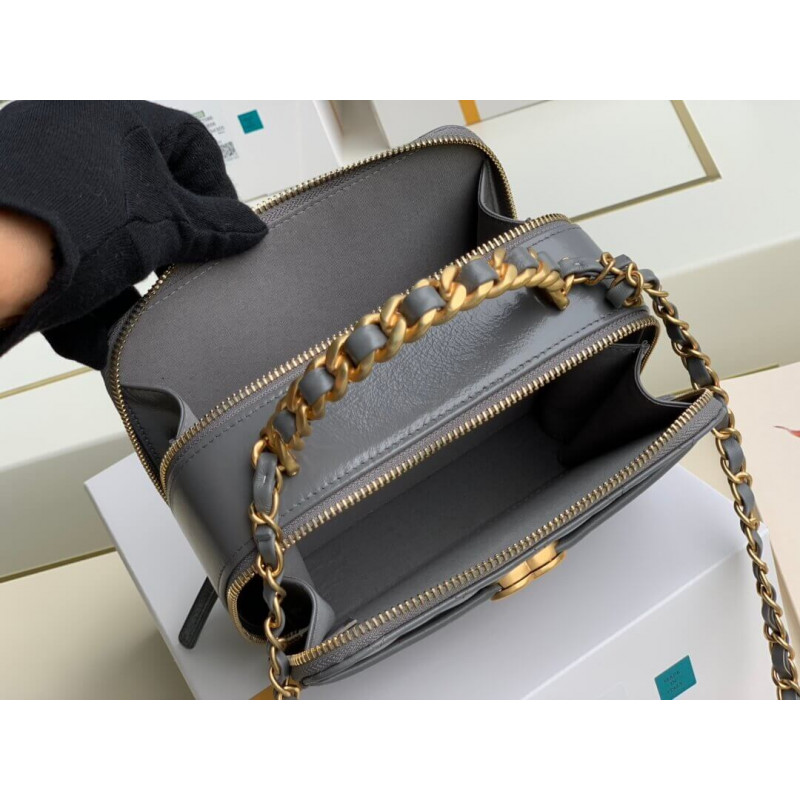 Wholesale Luxury Chanel Lambskin Vanity Case As2179 - Image 8