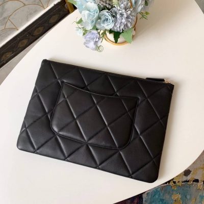 Alternative view of Wholesale Luxury Chanel Larger Zip Pouch 31531-1