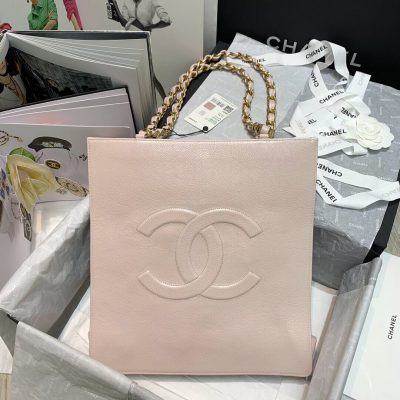 Alternative view of Wholesale Luxury Chanel Shiny Aged Calfskin Shopping Bag As1945