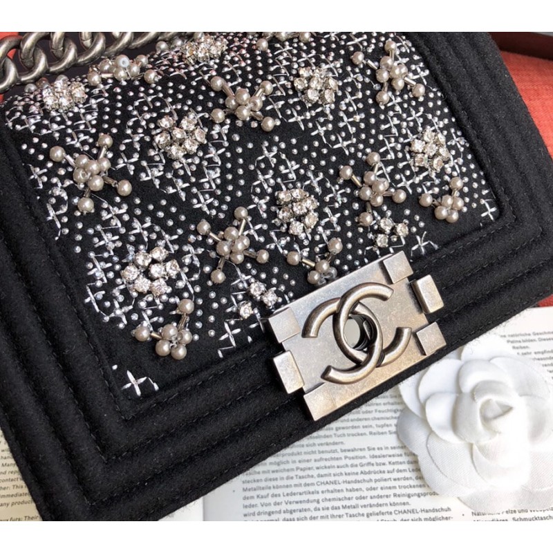 Wholesale Luxury Chanel Small Boy Chanel Handbag A67085 - Image 3
