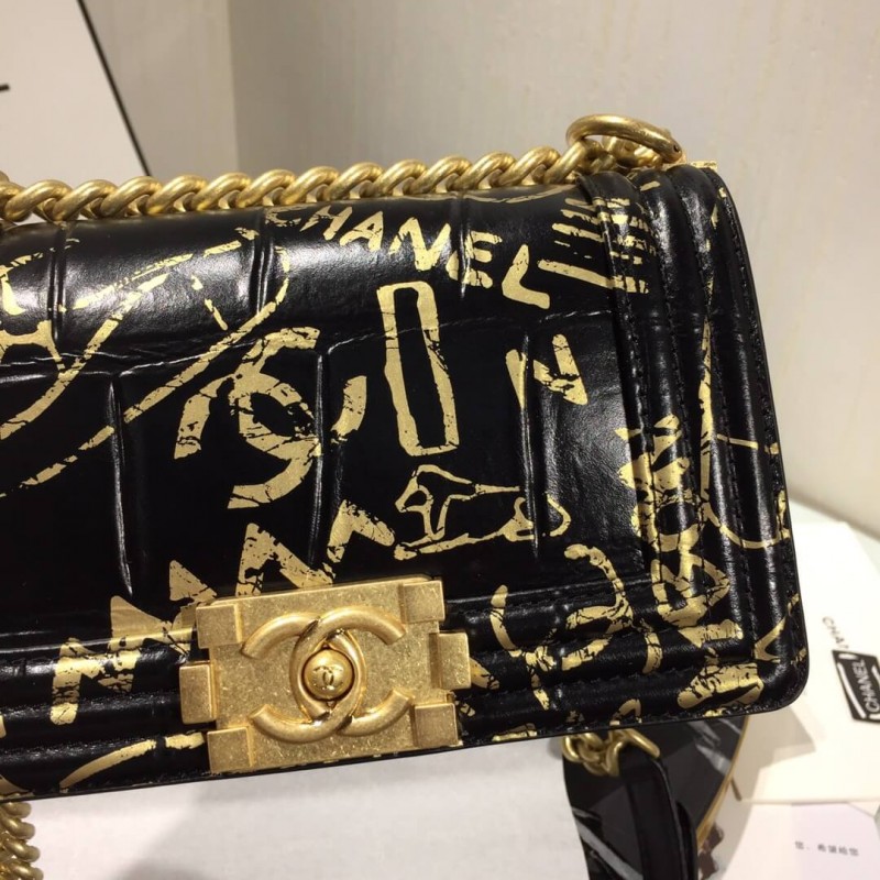 Wholesale Luxury Chanel Small Boy Chanel Handbag A67085 Gold - Image 4