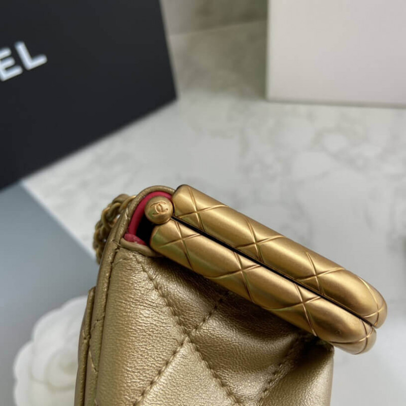 Wholesale Luxury Chanel Small Lambskin Kiss-Lock Bag As1885 - Image 10
