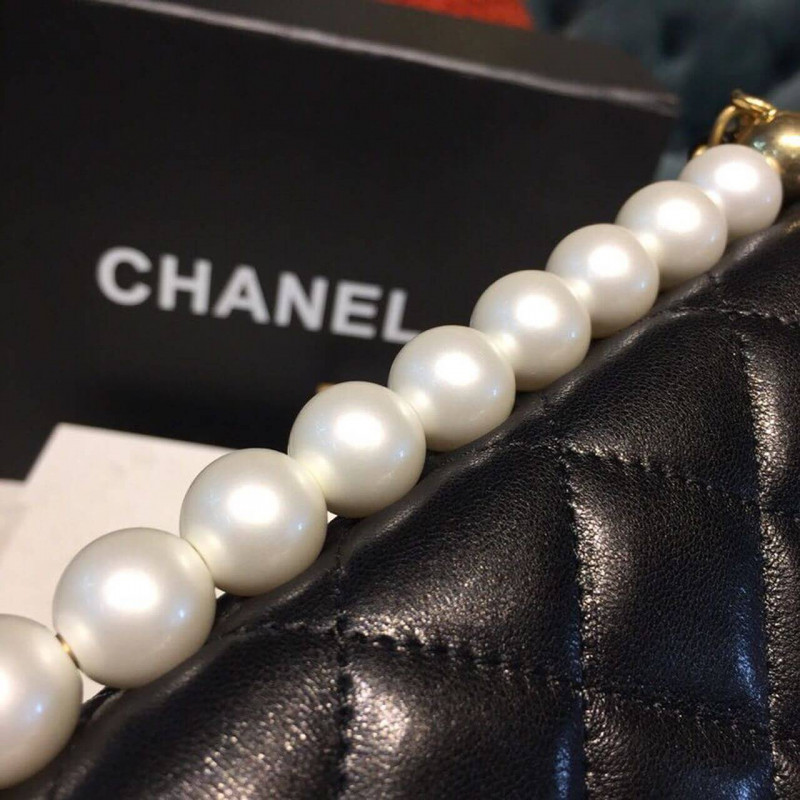 Wholesale Luxury Chanel Small Pearl Chain Flap Bag As0584 - Image 6
